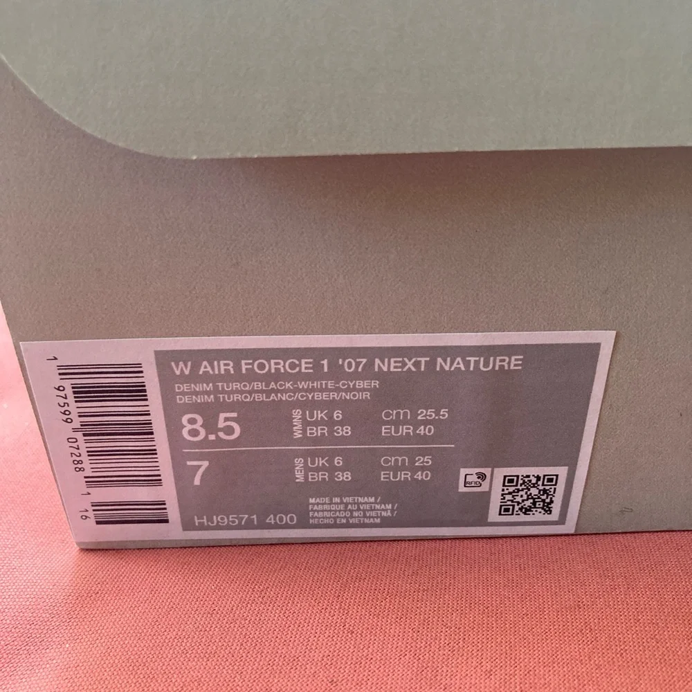 Nike White and Teal Air Force 1 Sneakers with Black Accents - Picture 8 of 8